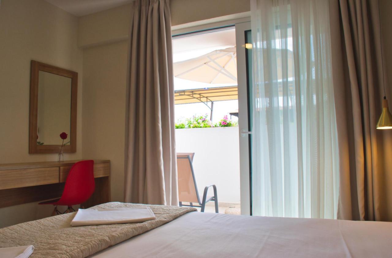 Astra Sarti Luxury Suites Exterior foto