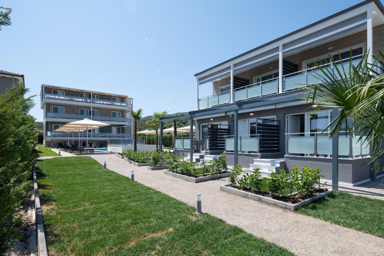 Astra Sarti Luxury Suites Exterior foto