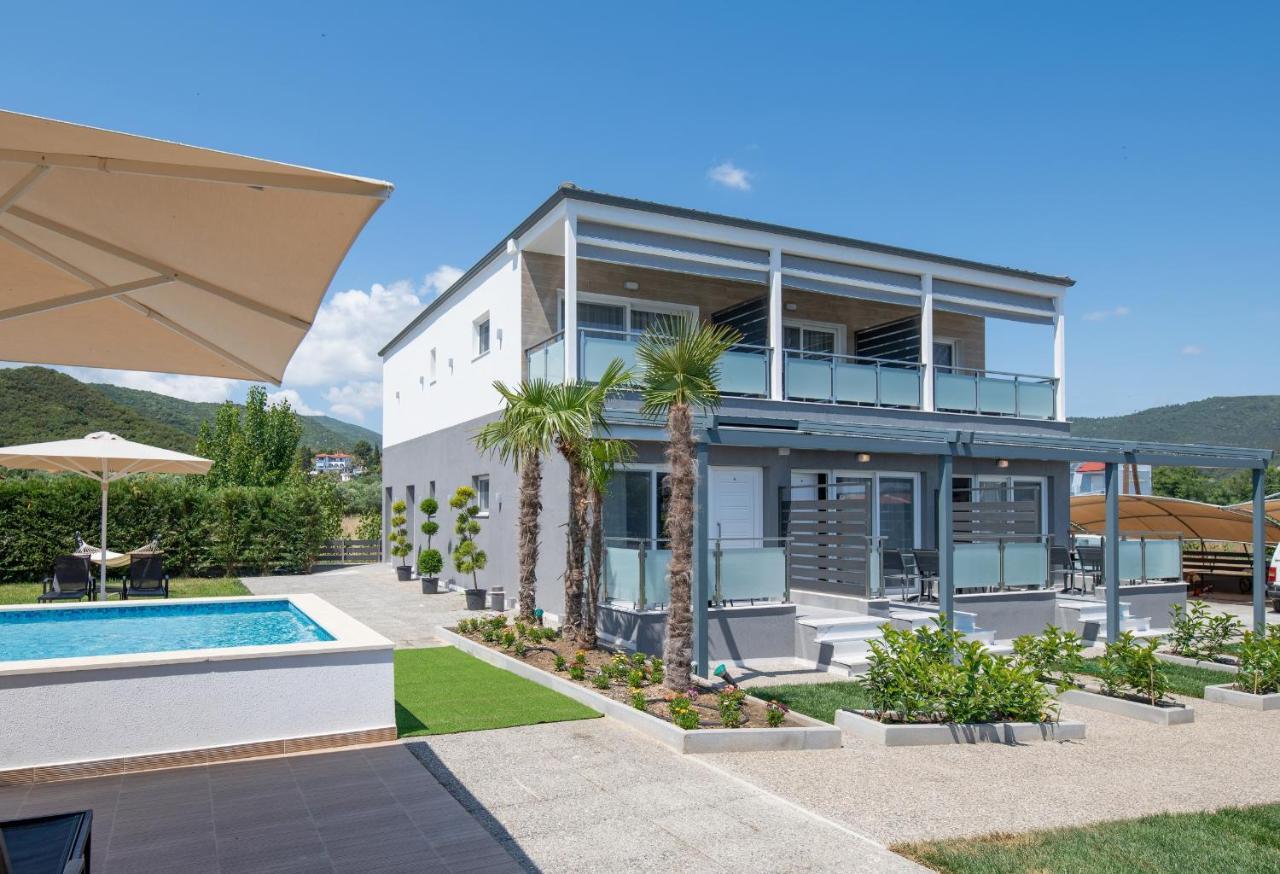 Astra Sarti Luxury Suites Exterior foto