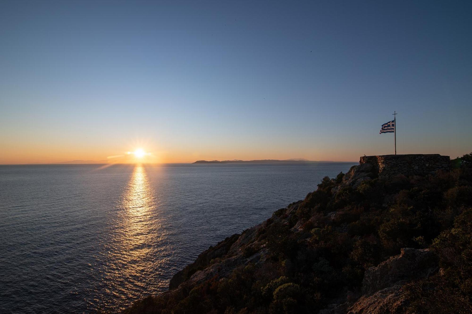 Astra Sarti Luxury Suites Exterior foto