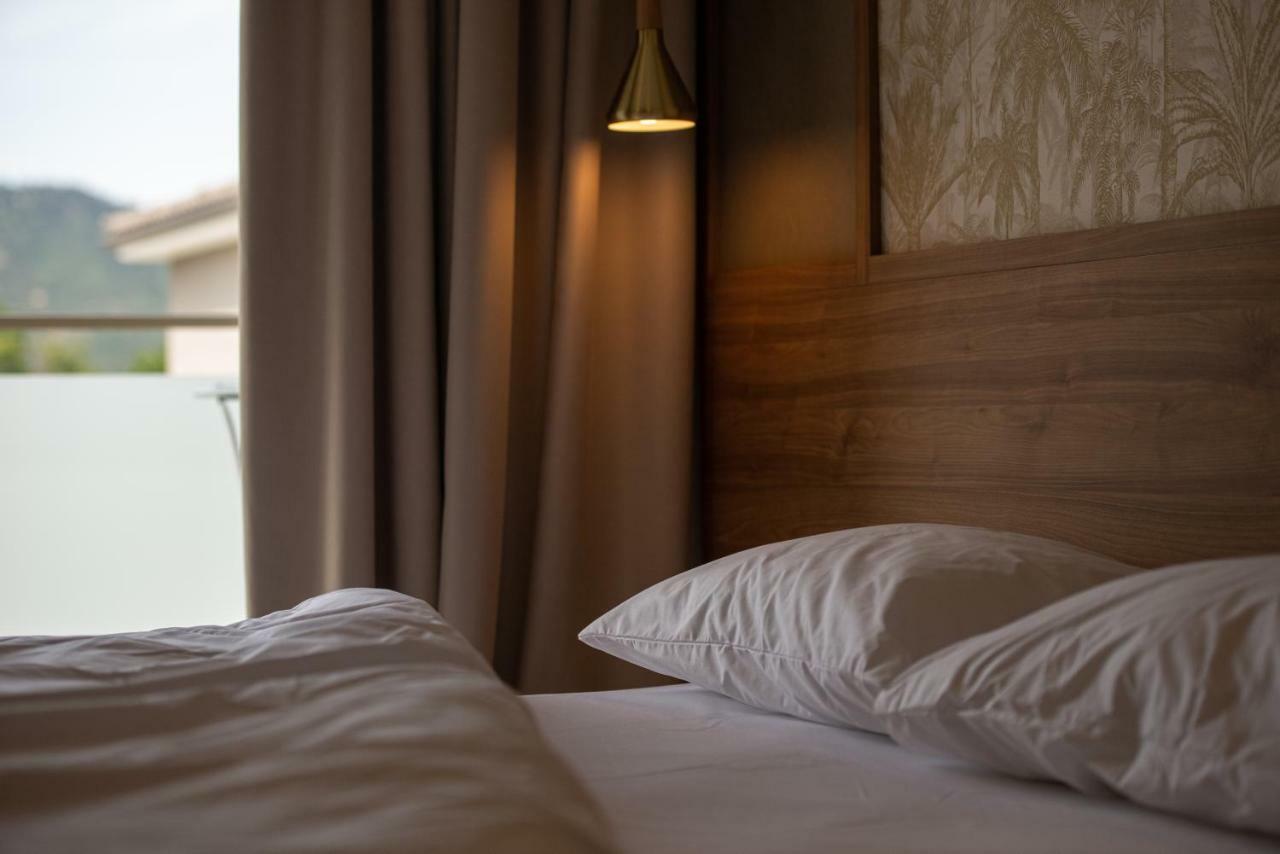 Astra Sarti Luxury Suites Exterior foto